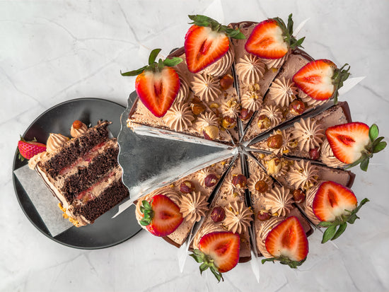 Strawberry Nutella Cake Slice