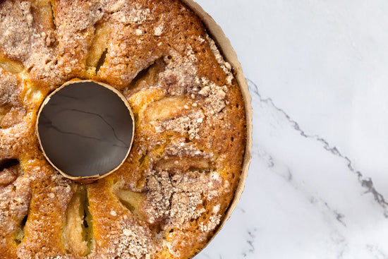 Apple Spice Crumble Bundt Cake