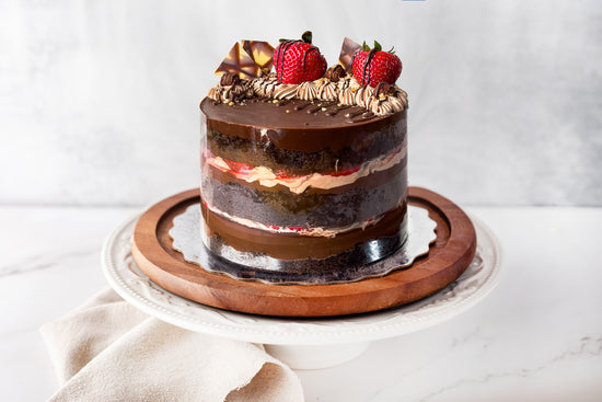 Nutella Strawberry Cake