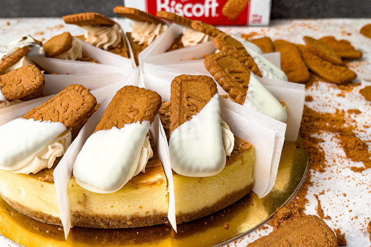 Lotus Biscoff Cookie Cheesecake Slice – La Casa Dolce